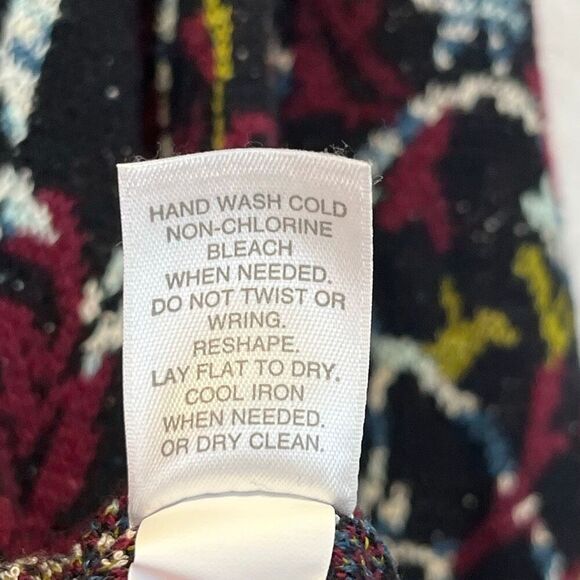 J. JILL Women’s Sweater Large Black Red Multi Knit Floral Jacquard Long Sleeve - Picture 6 of 12